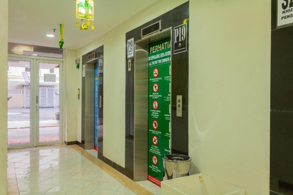 Collection O 6 Grand Palace Kemayoran Джакарта Экстерьер фото