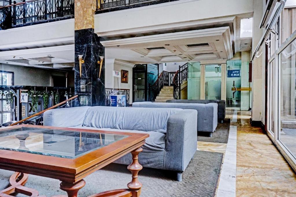 Collection O 6 Grand Palace Kemayoran Джакарта Экстерьер фото